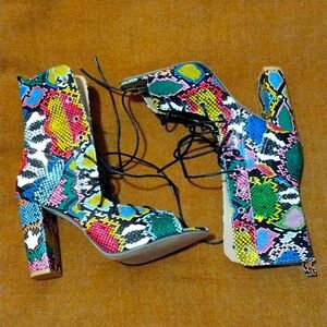 Lace up, snake skin multi color Boots